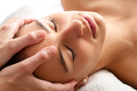 Helwé Facial Treatments