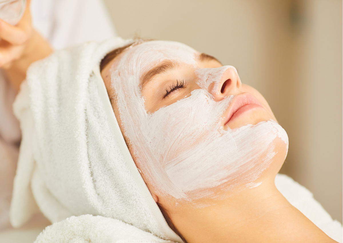 The Hydrating, Soothing, Calming Facial | Helwé Natural Skincare